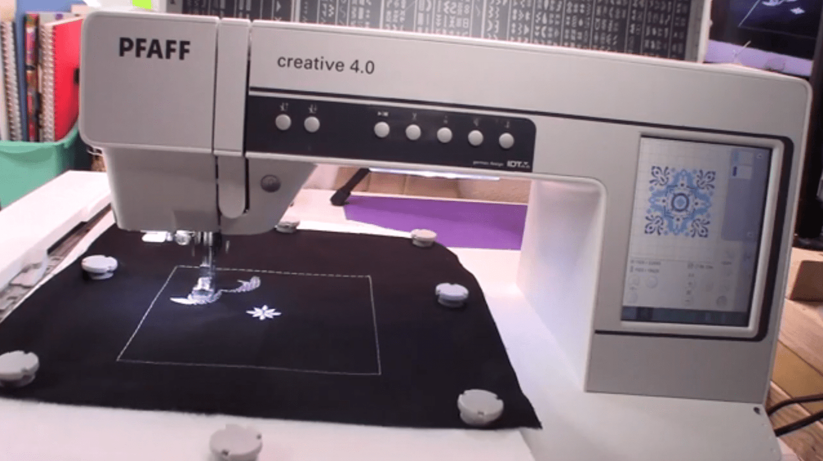 Glaced Cotton Thread: Machine Compatibility, Lint Solutions & Practical Uses