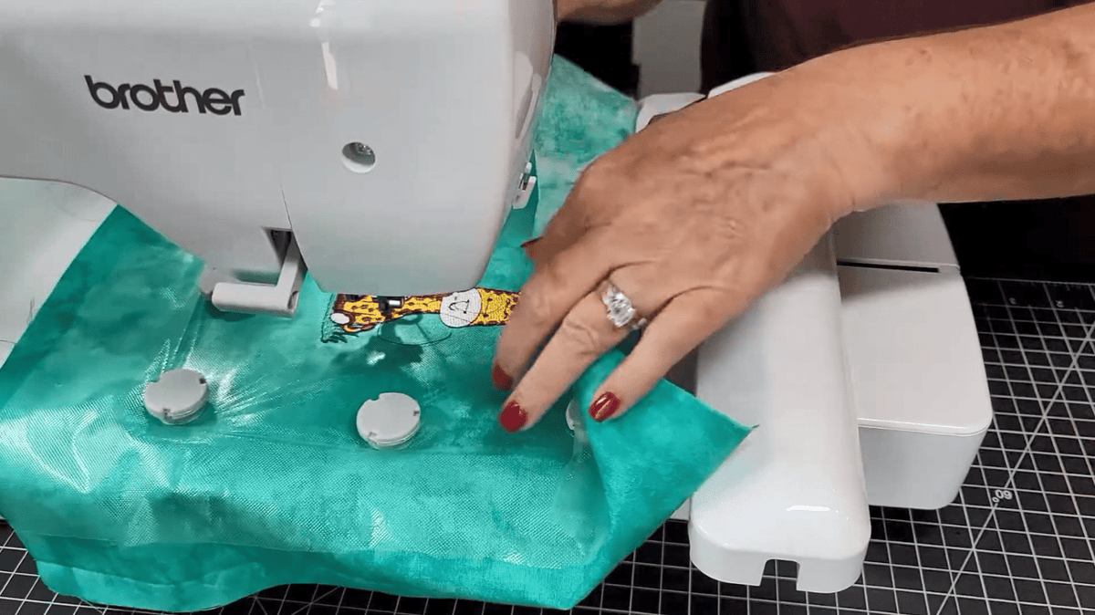 Singer Needle Sizes and Uses: Ultimate Guide to Perfect Stitch Selecti ...